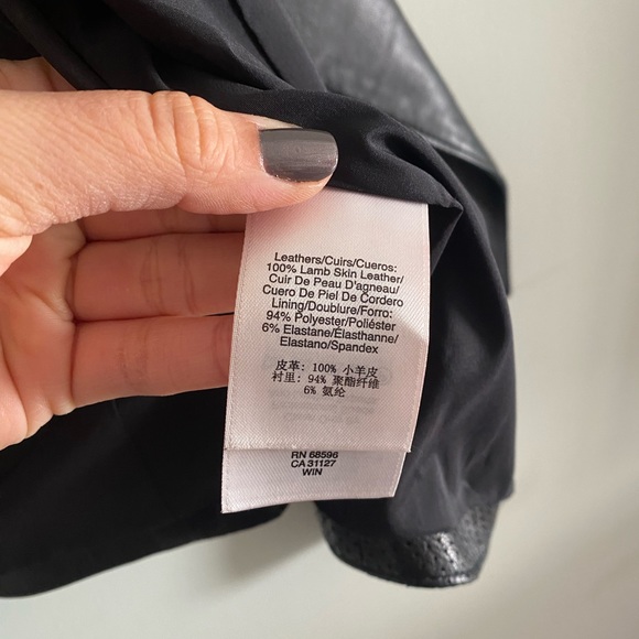 Leather jacket - Picture 3 of 6